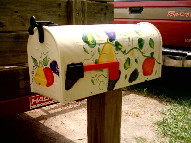 Hand painted mailbox, Painted mailbox
